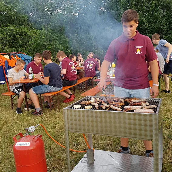 JF-KJFT_2017-grillen.jpg