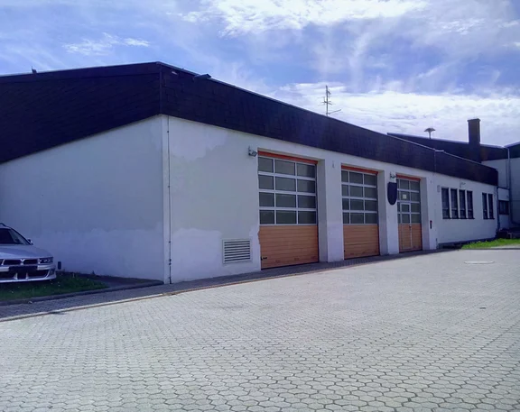 Gerätehaus Kleinschwarzenlohe.jpg
